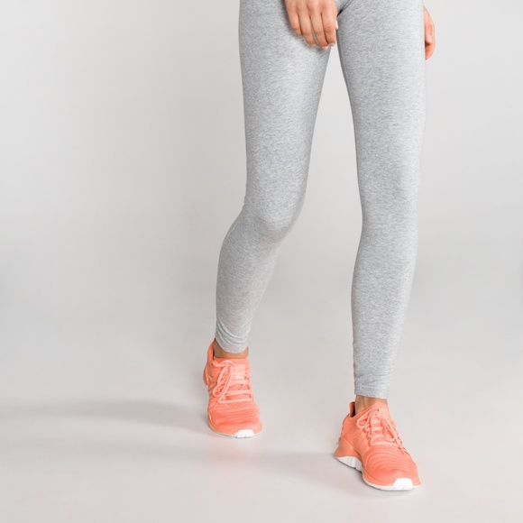 SALE NWT Under Armour Favorite Leggings - Picture 7 of 8